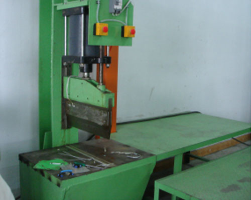 Rubber cutter machinery